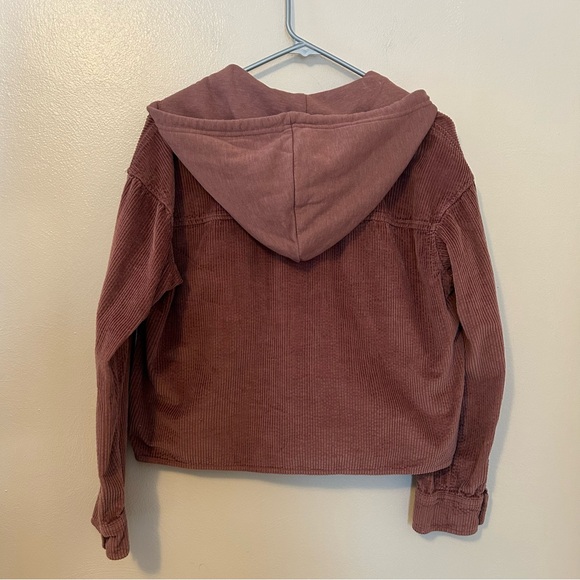 American Eagle Outfitters Women's Cropped Corduroy Jacket - Picture 5 of 9